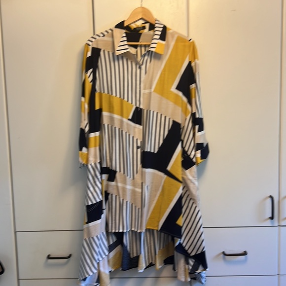 COPY - Lior Paris Tunic - Picture 3 of 4